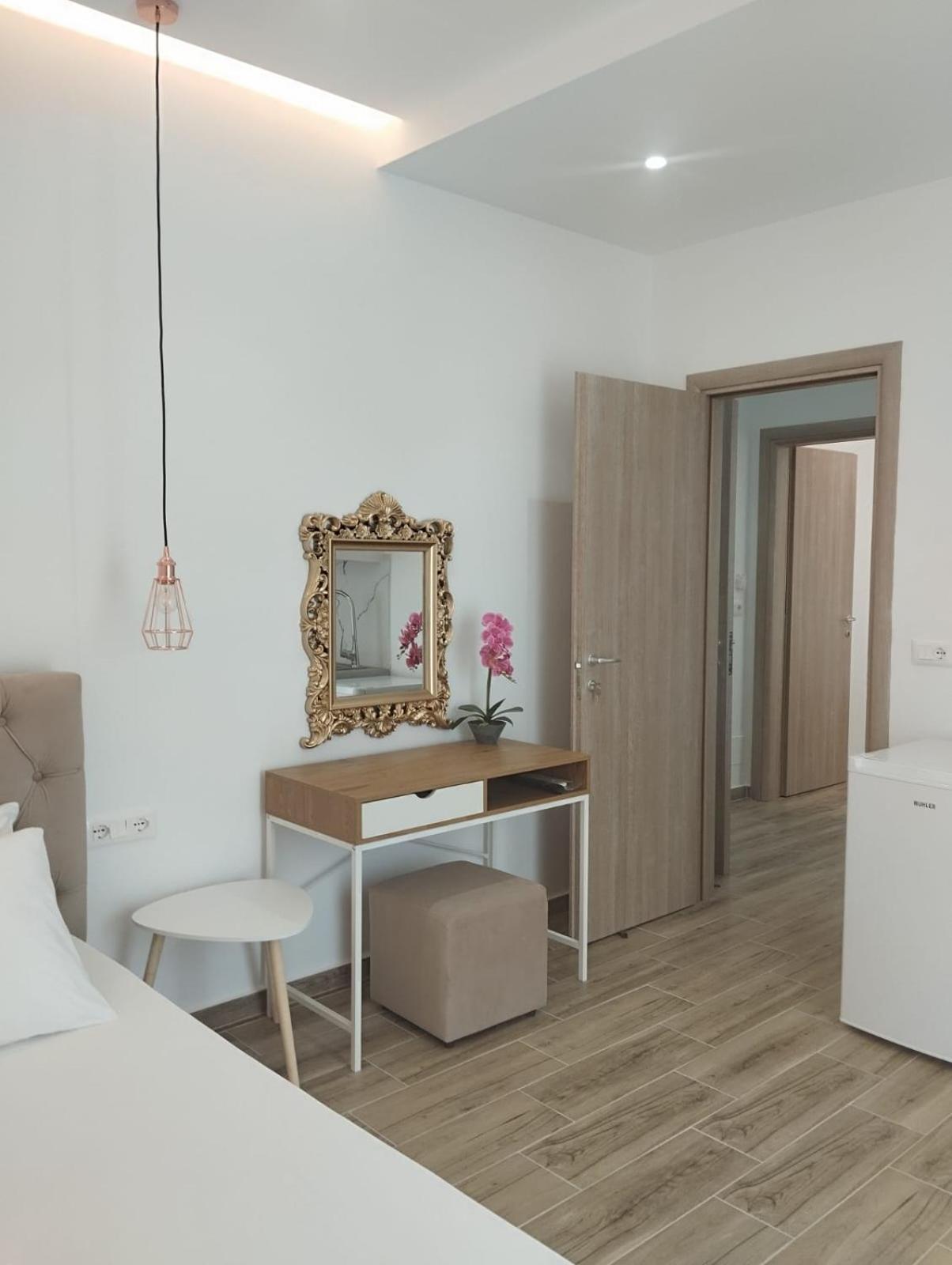 Amente Apartaments Ксаміл Екстер'єр фото